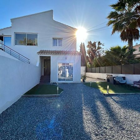Charmant Studio Dans Villa - Parking - Jardin ลาแซน-ซูร์-แมร์ ภายนอก รูปภาพ